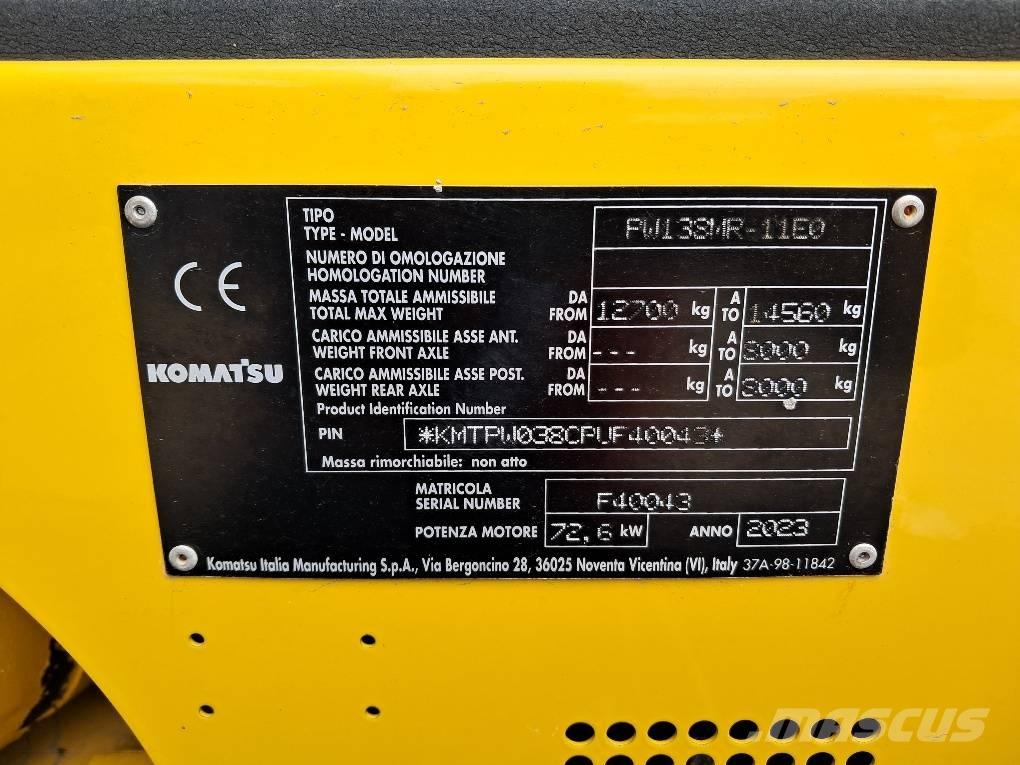 Komatsu PW138MR-11E0 Gravemaskiner på hjul