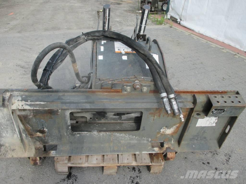 Bobcat 18 PLA Skrabere