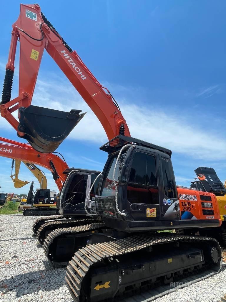 Hitachi ZX 200 Gravemaskiner på larvebånd