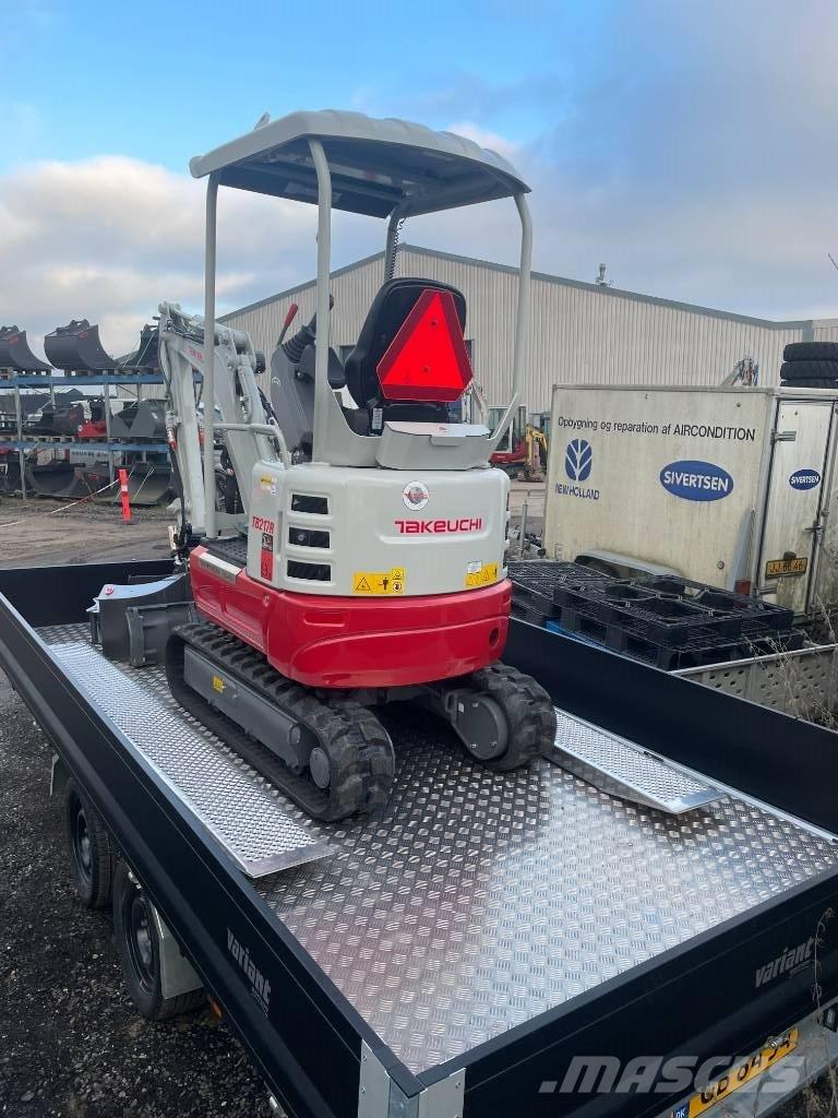 Takeuchi TB 217 R Minigravemaskiner