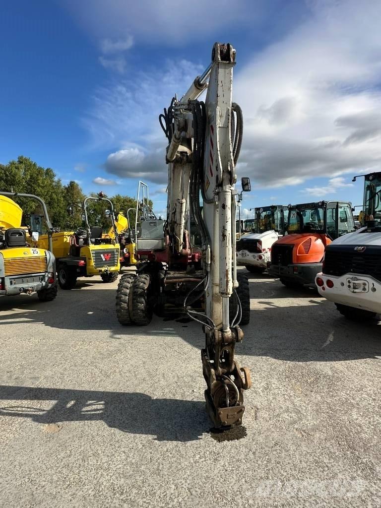 Takeuchi TB 175 W Gravemaskiner på hjul
