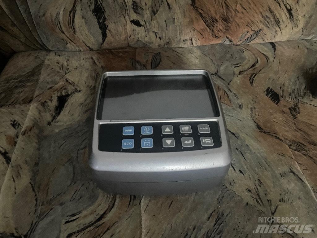 Doosan DX 140 LCR-3 Elektronik