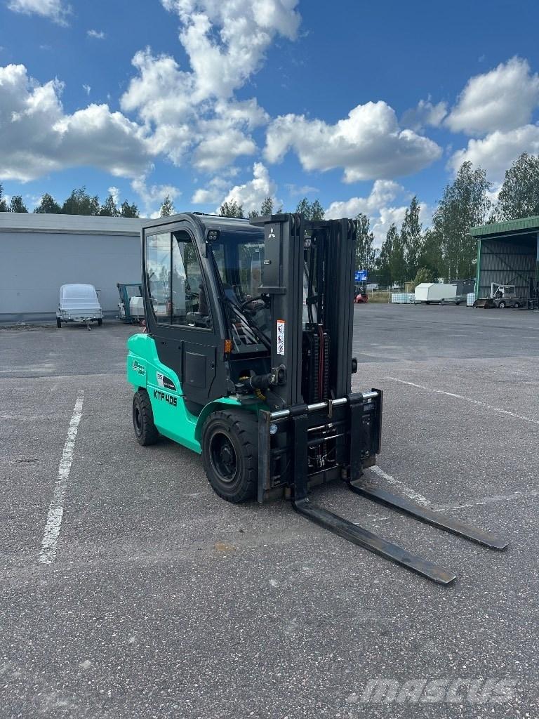 Mitsubishi FD 35 N Diesel gaffeltrucks