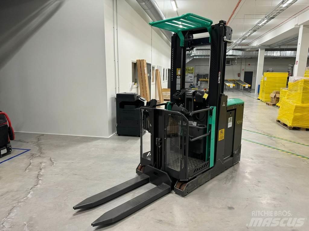 Mitsubishi OPBM10P Plukketruck, medium