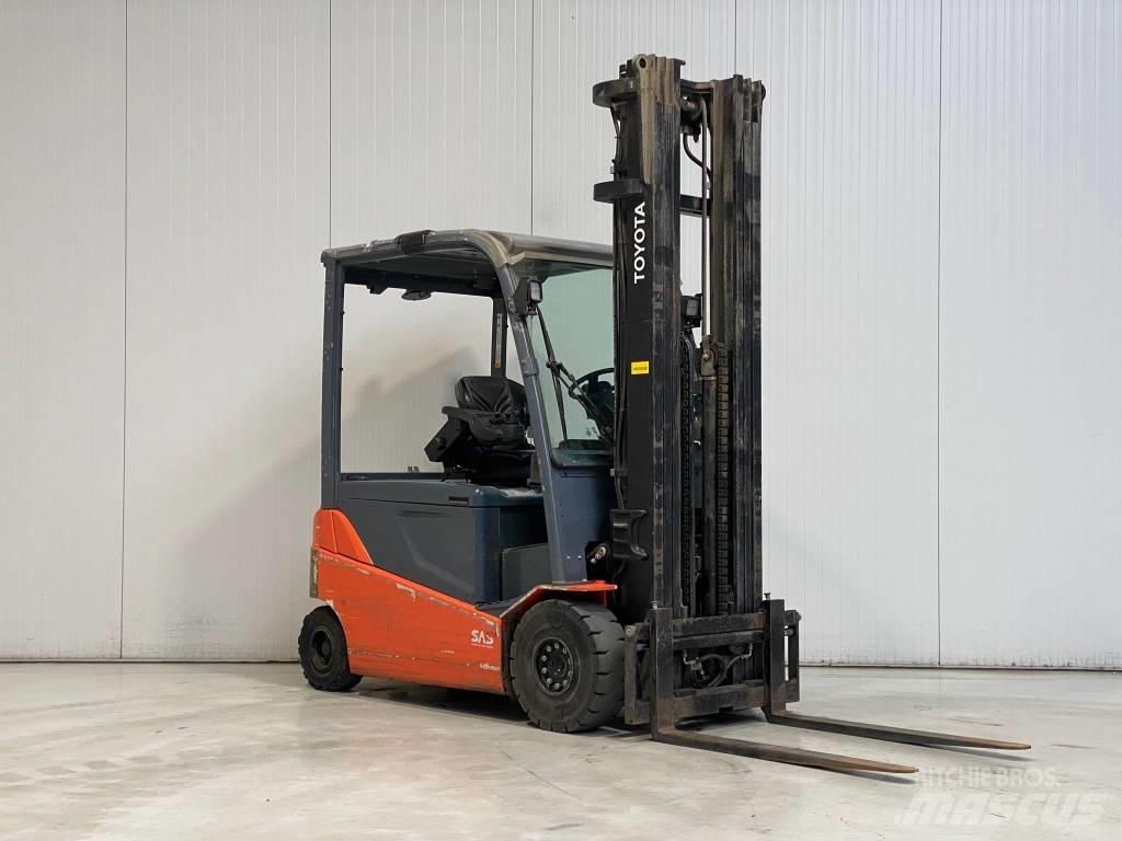 Toyota 8FBMT25 El gaffeltrucks