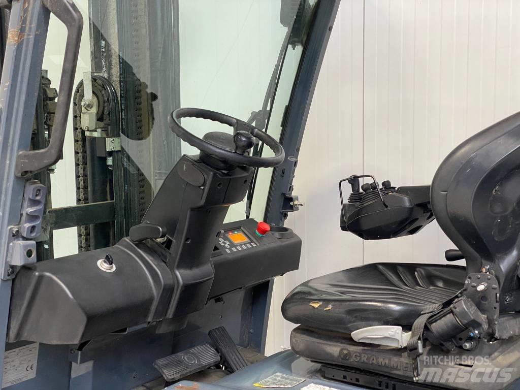 Toyota 8FBMT25 El gaffeltrucks