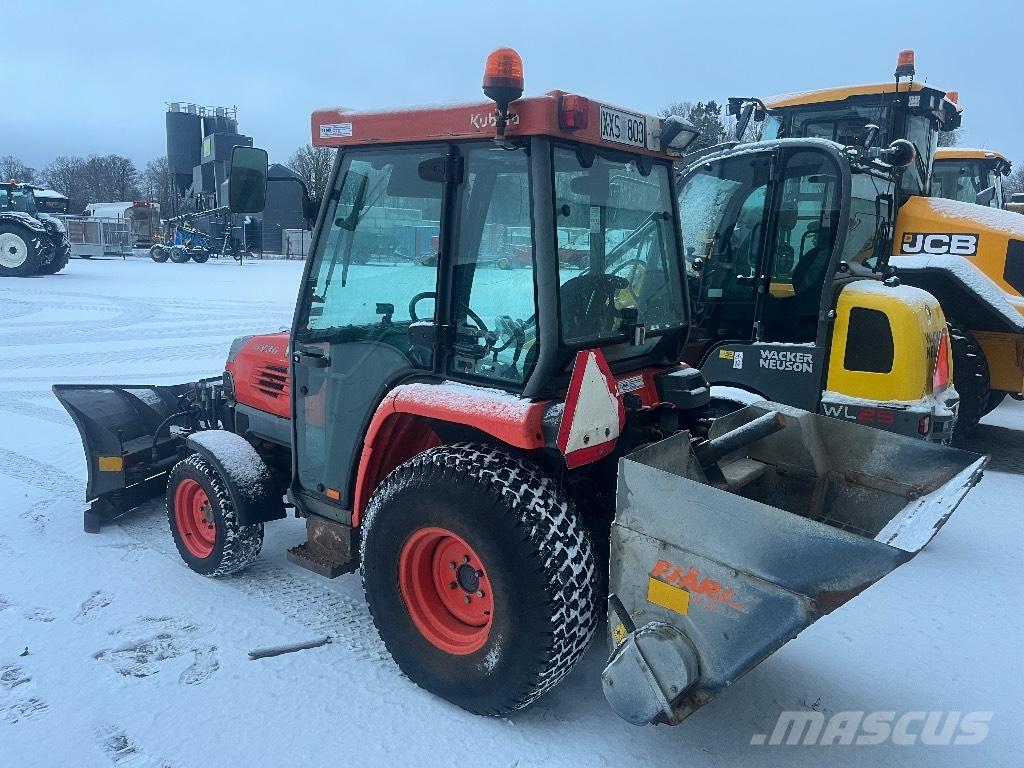 Kubota STV 36 Kompakte traktorer