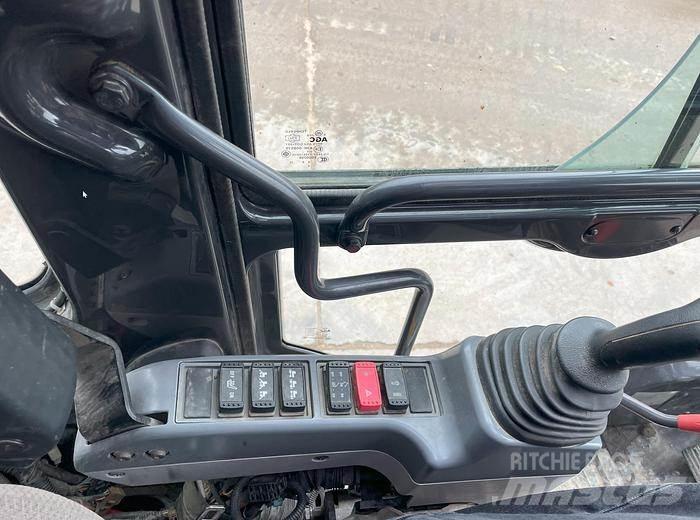Hitachi ZX140W-6 Gravemaskiner på hjul