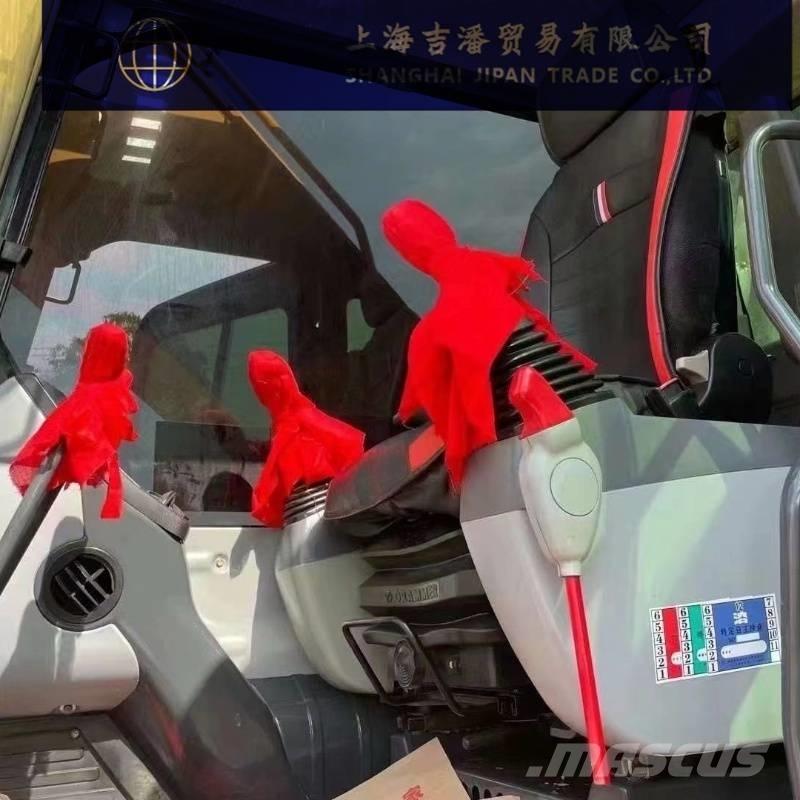 Komatsu PC 220 Gravemaskiner på larvebånd