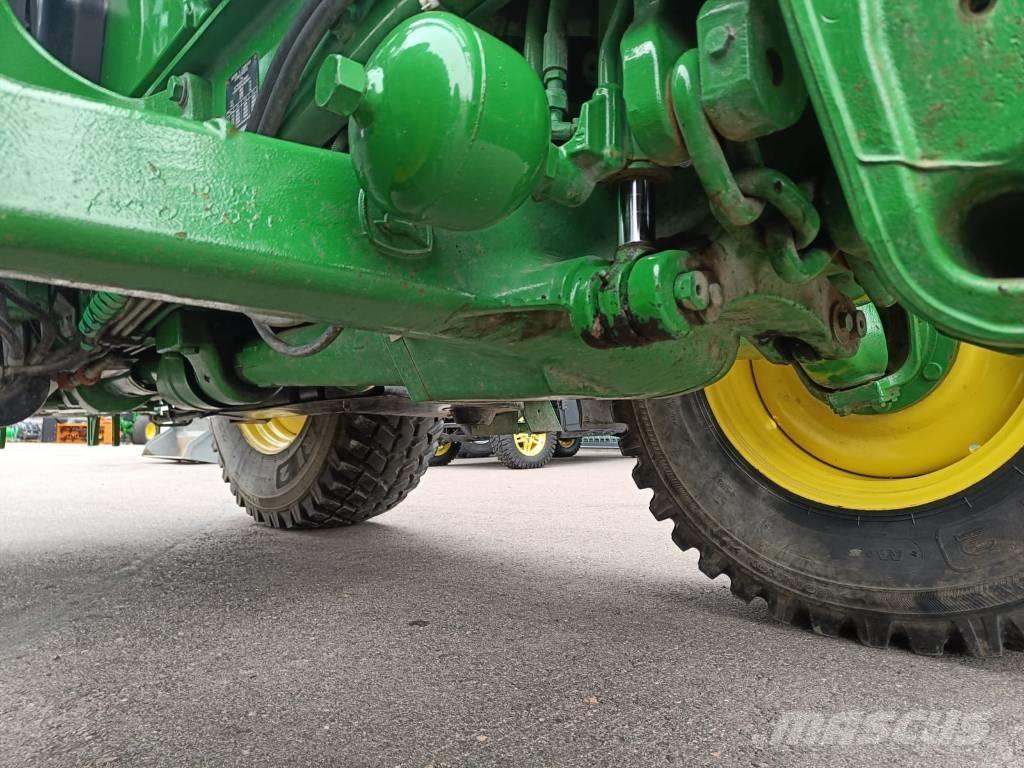 John Deere 6115 RC Traktorer
