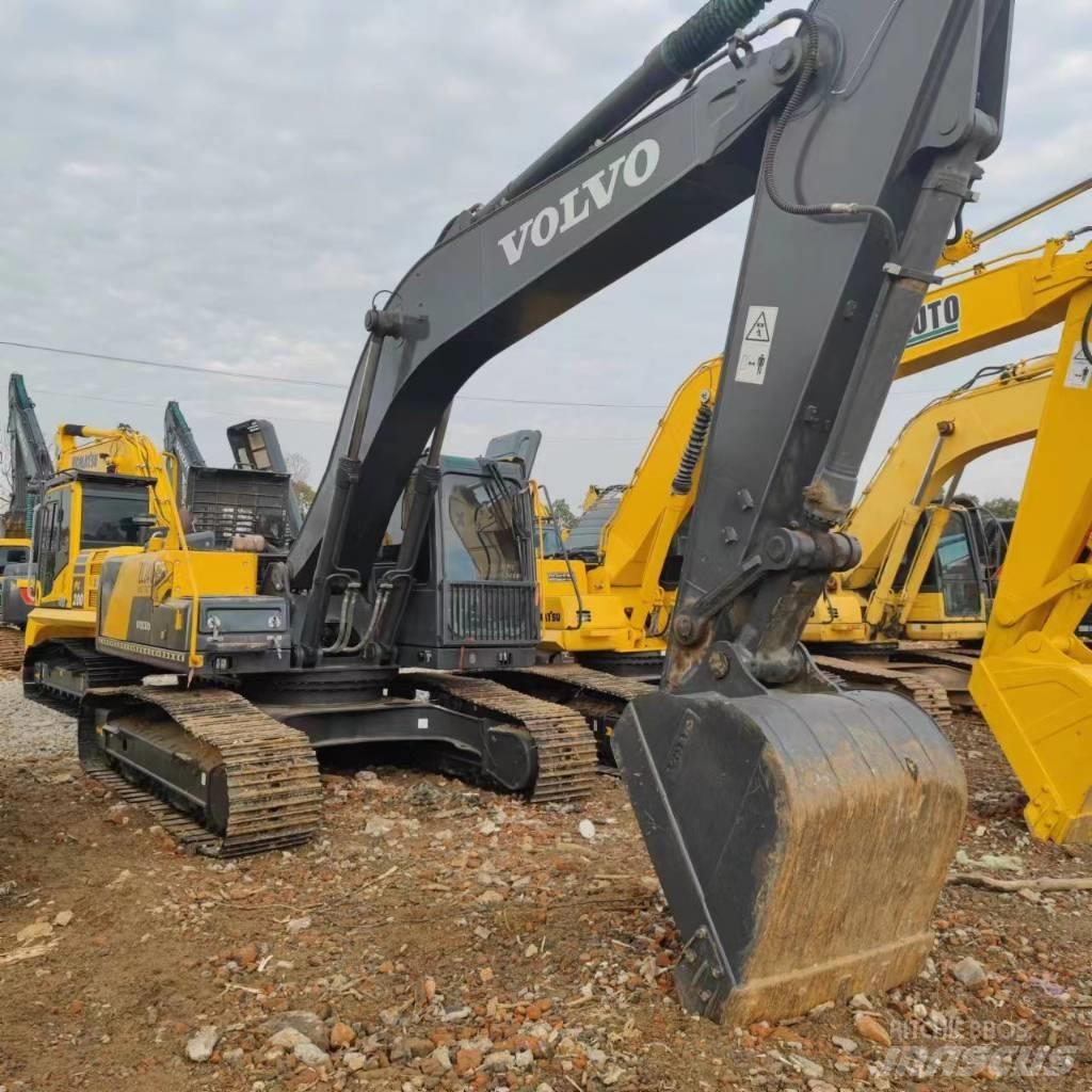 Volvo EC 240 Gravemaskiner på larvebånd