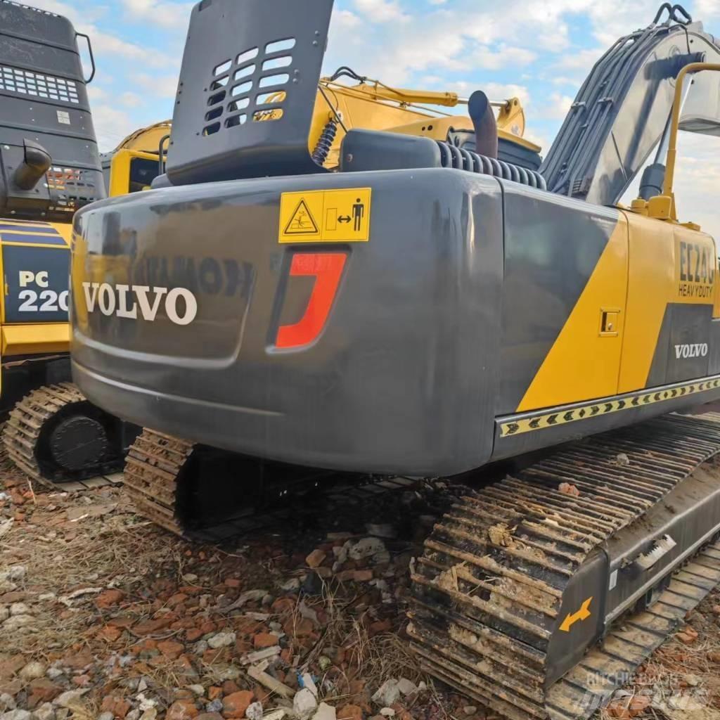 Volvo EC 240 Gravemaskiner på larvebånd