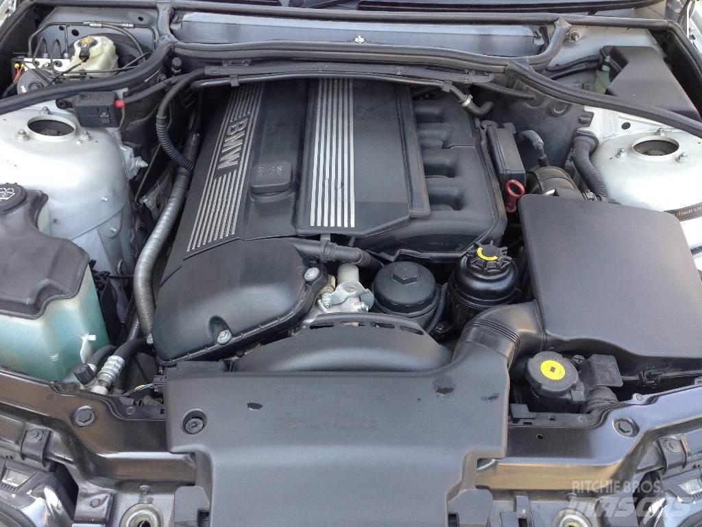 BMW GH-AV25 Biler