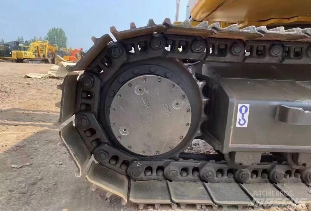 CAT 312 Gravemaskiner på larvebånd
