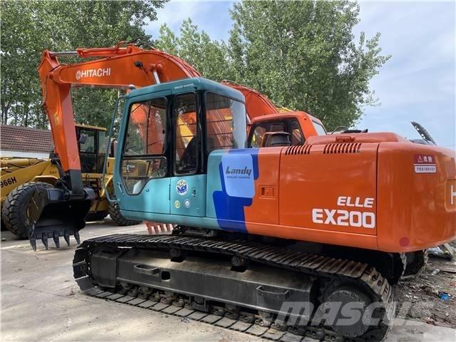 Hitachi EX200-3 Gravemaskiner på larvebånd