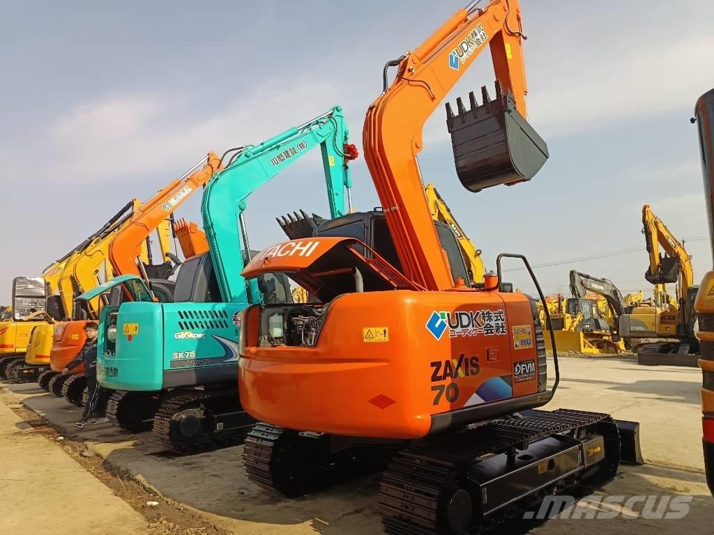 Hitachi ZX 70 Midi-gravemaskiner 7t - 12t
