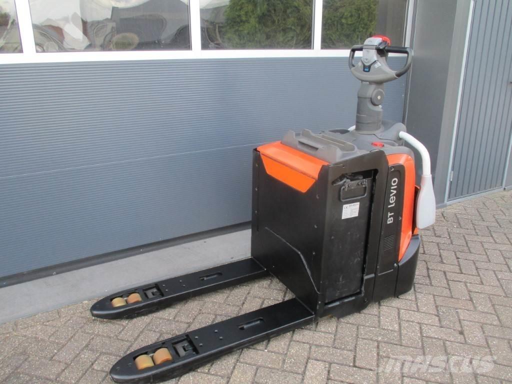 BT LPE 200 El-palleløftere med platform