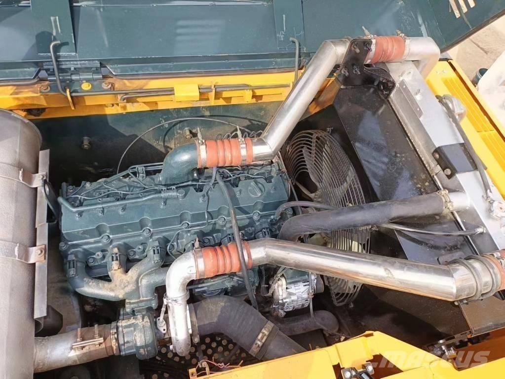 Hyundai 305-9 Gravemaskiner på larvebånd