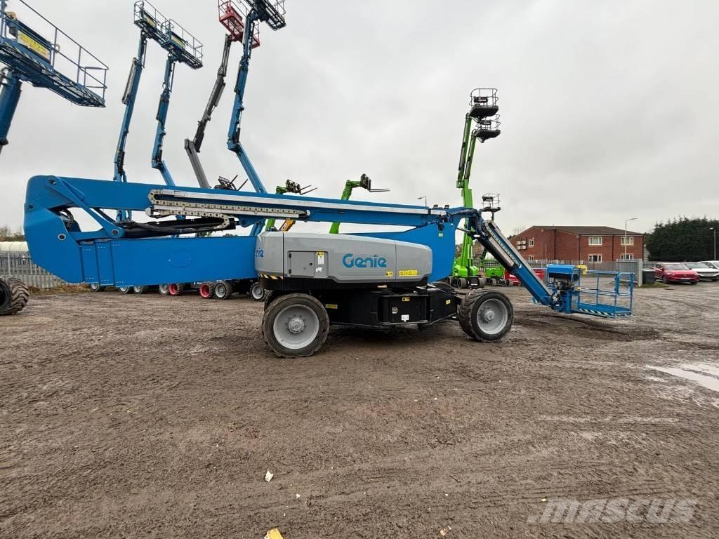 Genie ZX 135/70 Bomlifte med knækarm