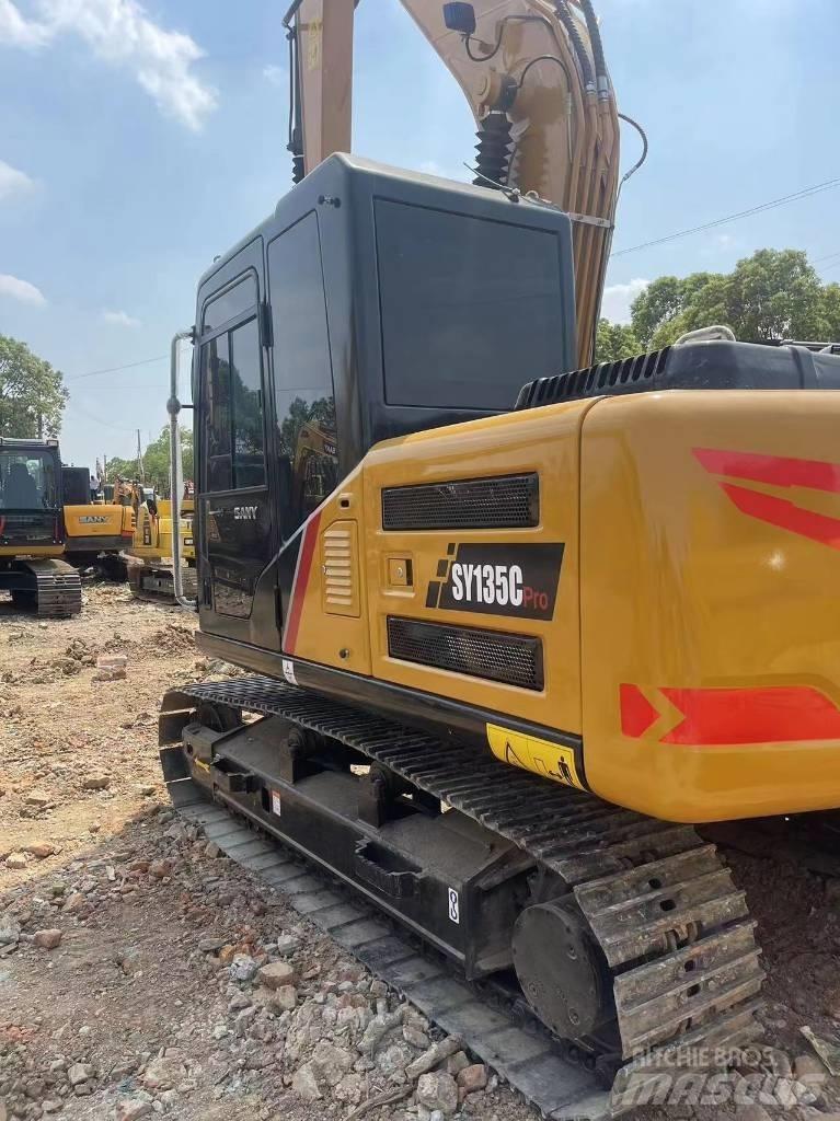 Sany SY 135 Midi-gravemaskiner 7t - 12t