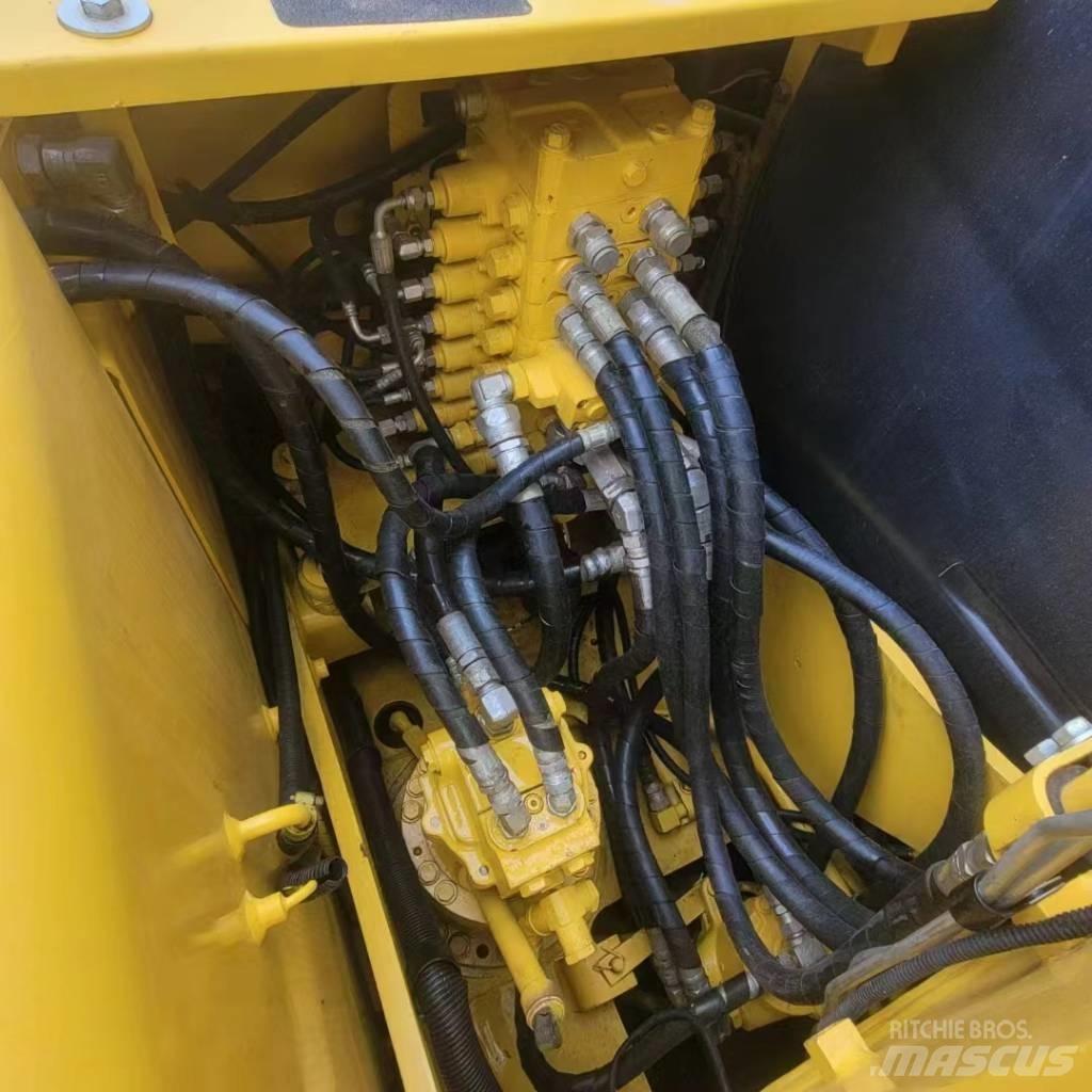 Komatsu PC 130 Gravemaskiner på larvebånd