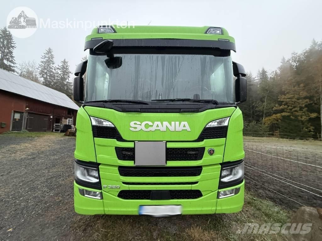 Scania P 320 Fast kasse