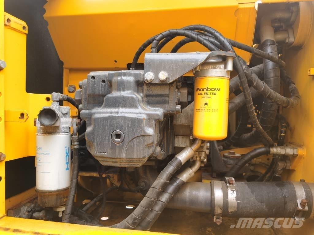 Komatsu PC 200-8 Gravemaskiner på larvebånd