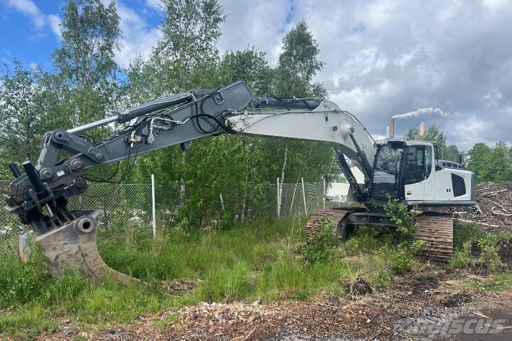 Liebherr R 946 Gravemaskiner på larvebånd