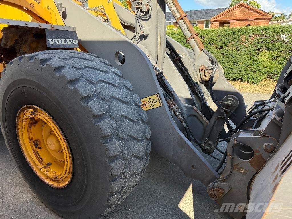 Volvo L 120 E Læssemaskiner på hjul