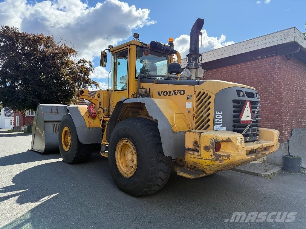 Volvo L 120 E Læssemaskiner på hjul