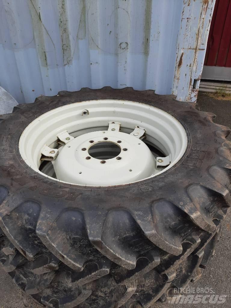 BKT 380/85R34 Andet tilbehør til traktorer