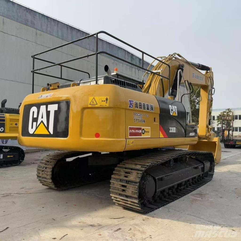 CAT 330D2L Gravemaskiner på larvebånd