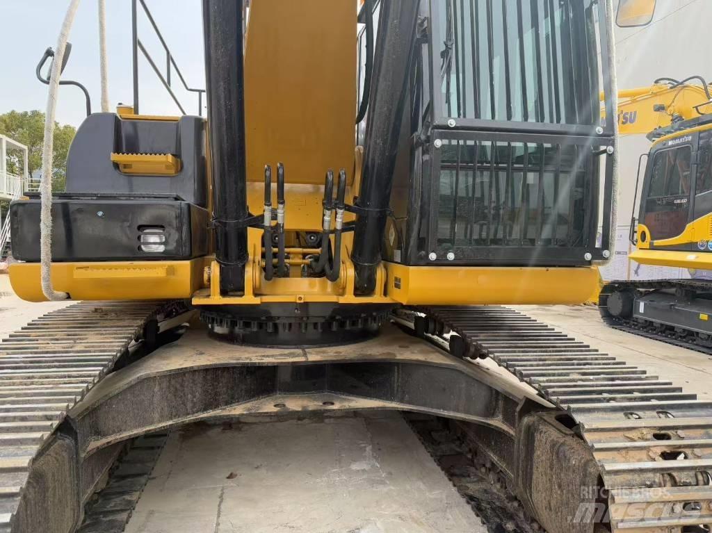 CAT 330D2L Gravemaskiner på larvebånd