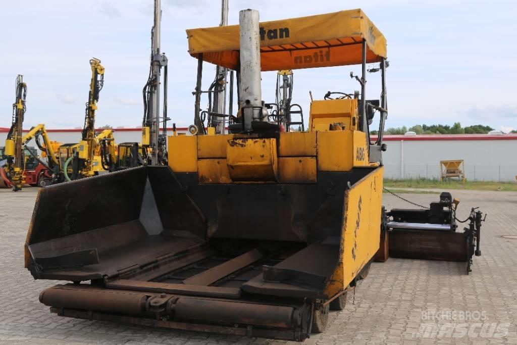 ABG Titan 455 Asfaltudlæggere
