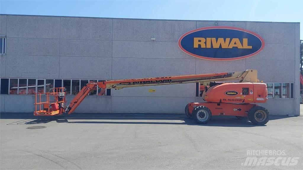JLG 860SJ Teleskoplifte