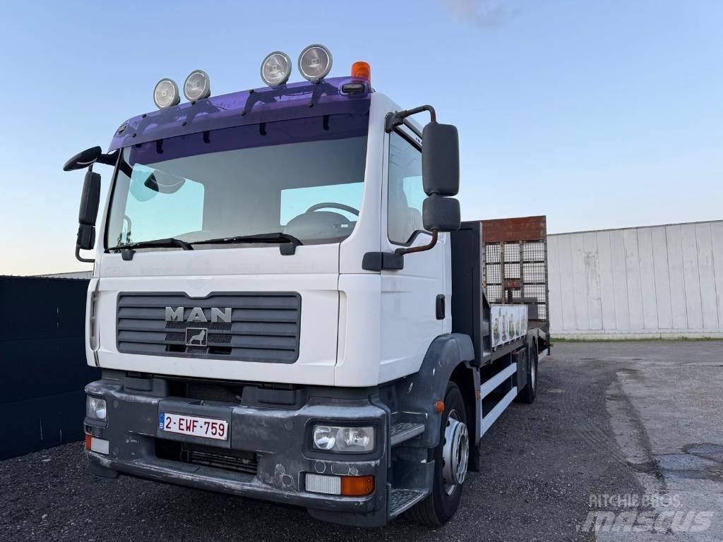 MAN NS 194 F Autotransportere / Knæklad