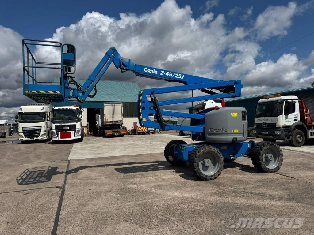Genie Z 45/25 Bomlifte med knækarm