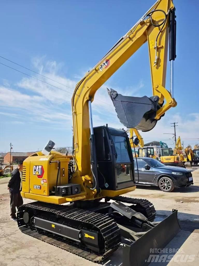 CAT 307E2 Gravemaskiner på larvebånd