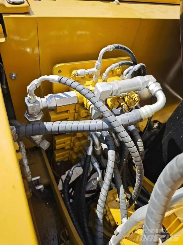 CAT 307E2 Gravemaskiner på larvebånd