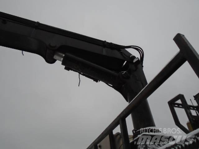 Peterbilt 340 Lastbil med kran