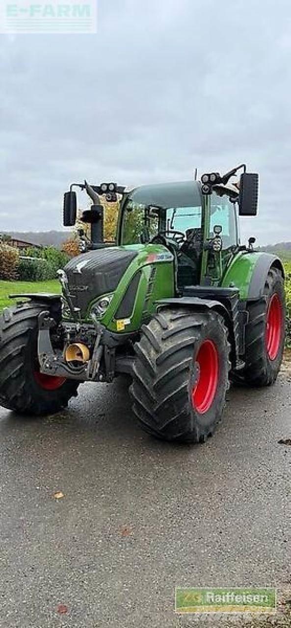Fendt 724 vario Traktorer