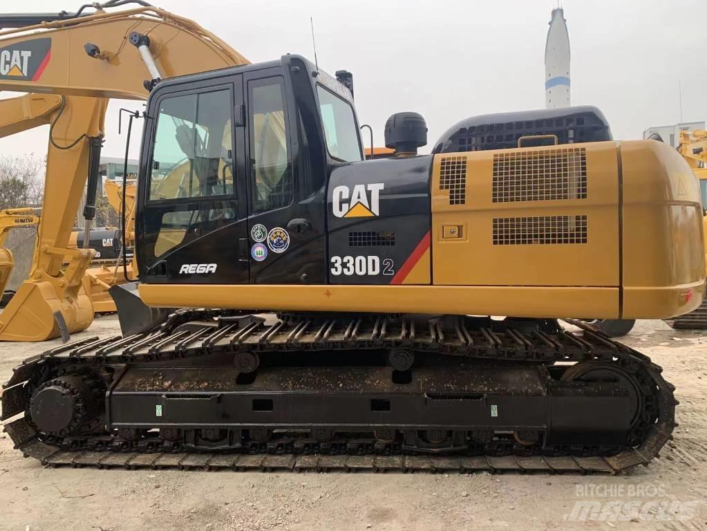 CAT 330 D Gravemaskiner på larvebånd