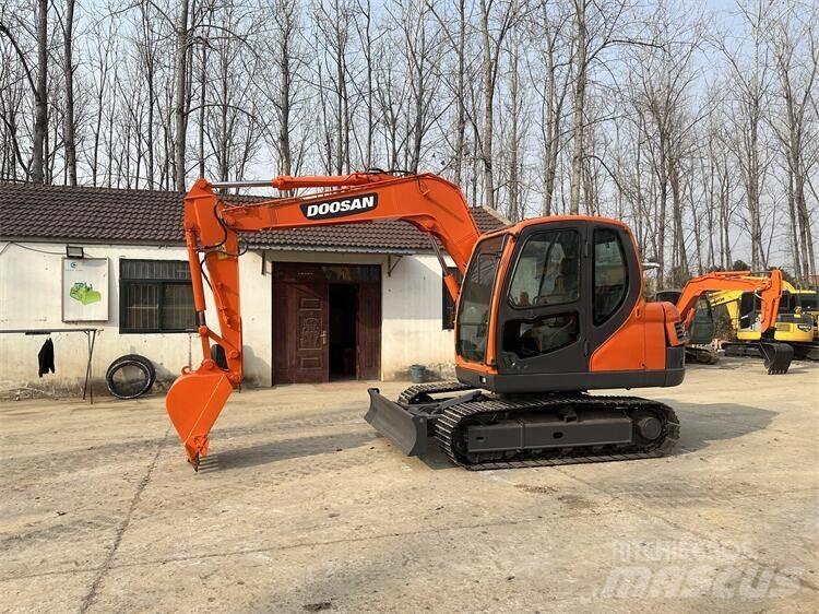 Doosan DX 75 Minigravemaskiner