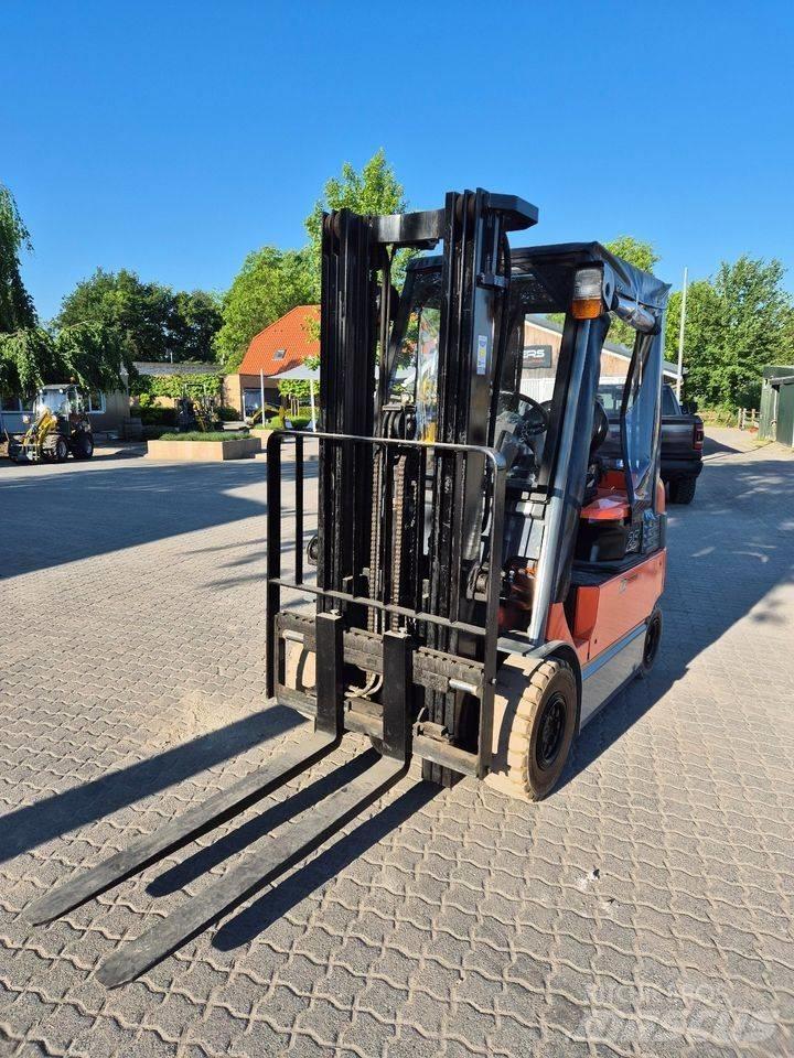 Toyota 7 FB MF 25 Entreprenør - Andet