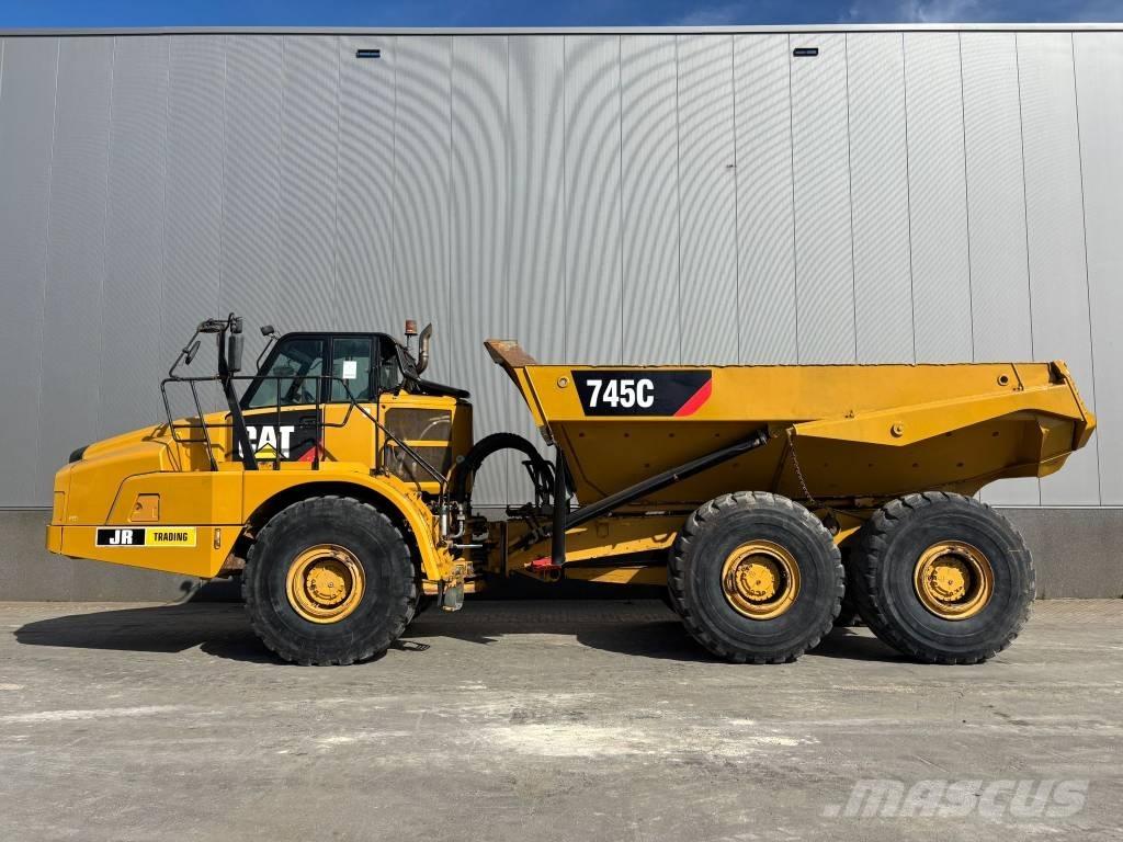 CAT 745 C Terrængående lastbiler