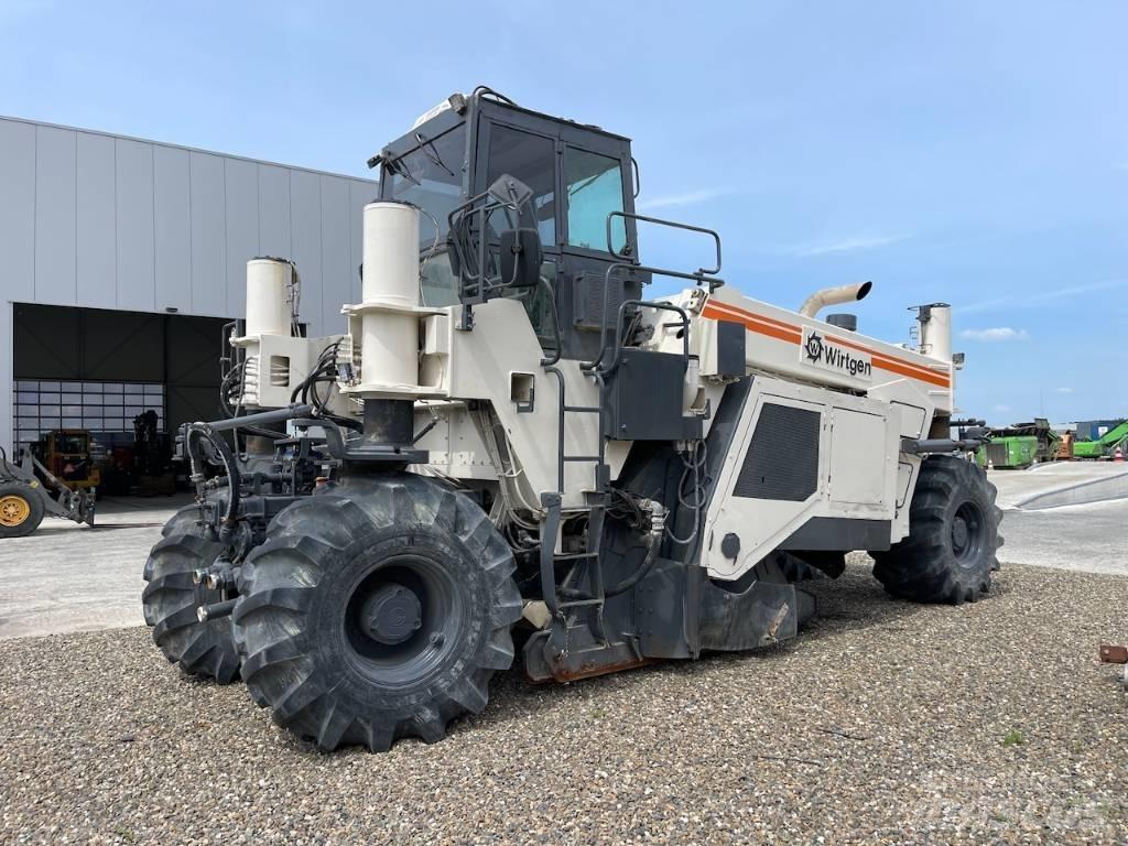 Wirtgen WR2500 Asfaltrecyclere