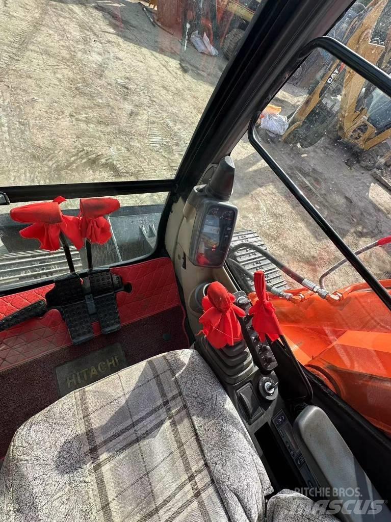 Hitachi ZX 70 Gravemaskiner på larvebånd