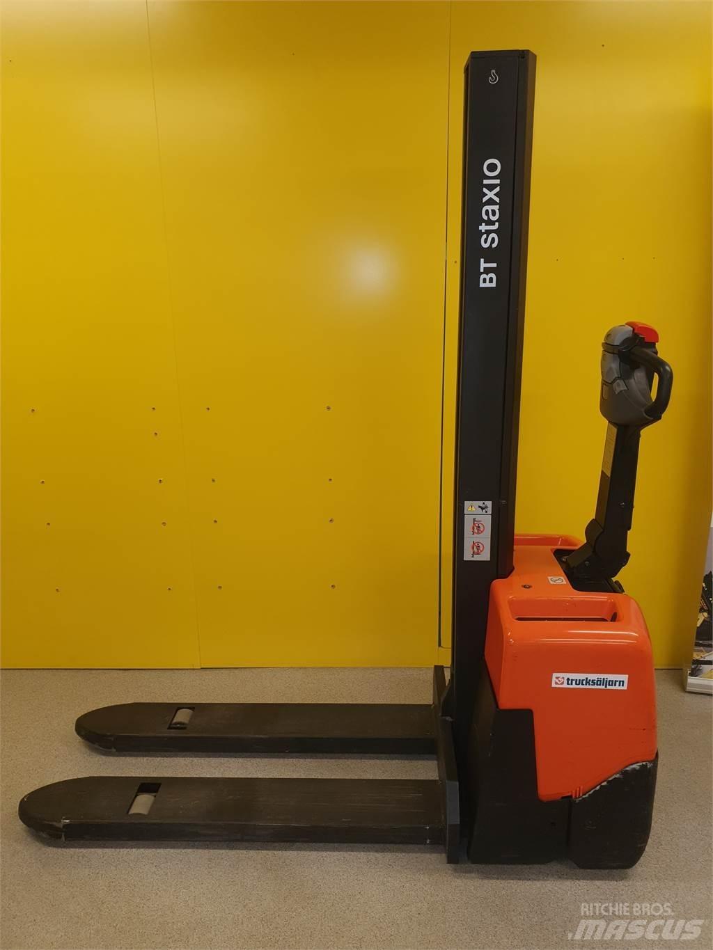BT HWE100 Gaffelstabler med gående fører