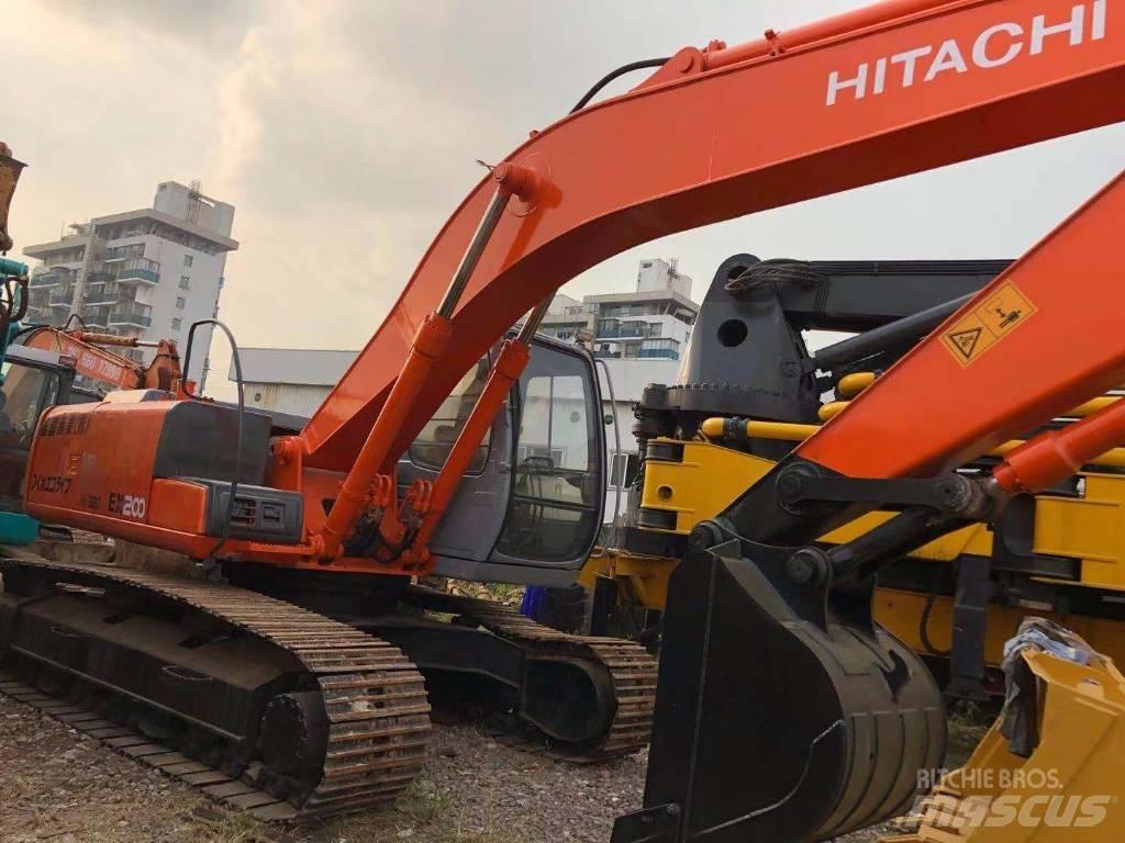 Hitachi ZX 200-5 Gravemaskiner på larvebånd