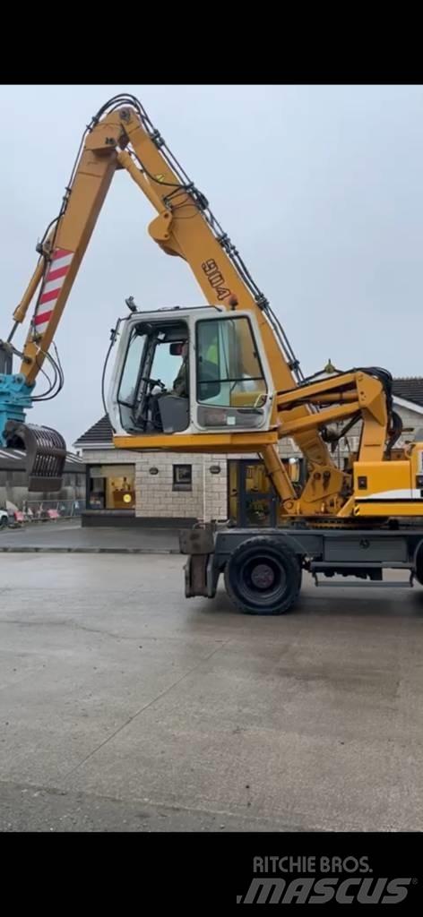 Liebherr A 904 C Materialehåndteringsmaskiner